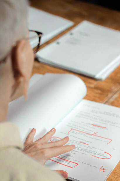 A leitura não é apenas o que está escrito, mas o sentido construído ao interpretar cada palavra e ideia