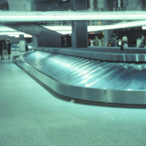 The Middle. Courtesy of Johannes Vogt Gallery