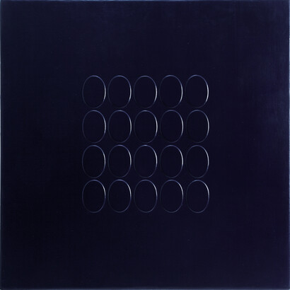 Turi Simeti, Venti ovali blu, 1966, Acrylique sur toile extroflexe, 91,5 x 91,5 cm, Courtesy Tornabuoni Art