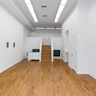 Lauren Spencer King, In pursuit, exhibition view. Courtesy of Regards Gallery