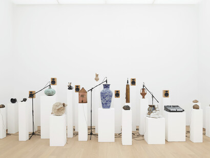 Various artists, The life of things, exhibition view. Courtesy of Voorlinden Museum 