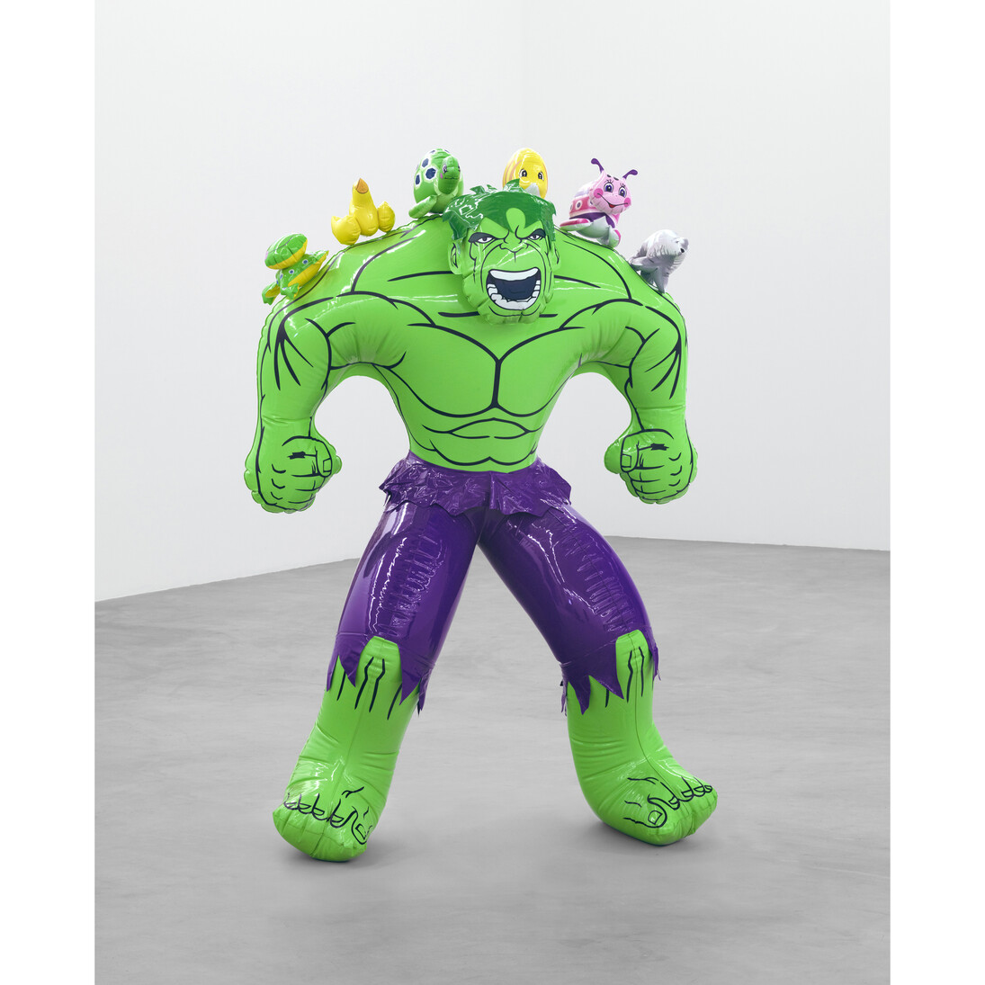 Jeff Koons,Hulk (Friends), 2004 - 2012, Polychromed bronze, 71 1/4 x 48 1/2 x 26 inches, 181 x 123.2 x 66 cm. Edition of 3 plus 1 AP © Jeff Koons
