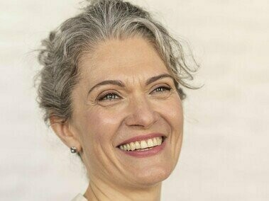 Mulher madura. Acredito que o maior obstáculo para o recomeço seja o medo. Medo de falhar, medo do que os outros vão pensar, medo de não ser boa o suficiente



