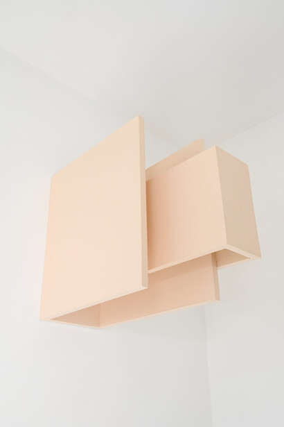 Pollyanna Freire, Mas se acaso, exhibition view. Courtesy of Kubikgallery