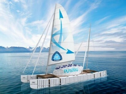 Another model of The Plastiki
