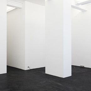 Negotiating Geometry. Courtesy of Häusler Contemporary