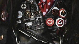 A rocker´s jacket, plenty of pins