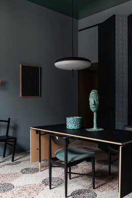 Perfect Darkness. Courtesy of Officine Saffi