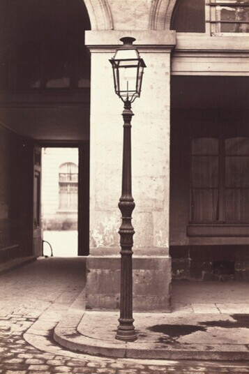 The Eye of the Sun. Courtesy of The National Gallery of Art