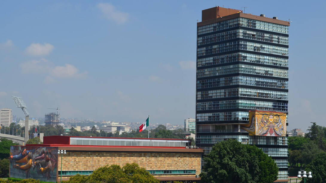 L'Université Nationale Autonome du Mexique. Courtesy of UNAM