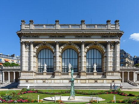 Le Palais Galliera, également connu sous le nom officiel de Musée de la Mode de la Ville de Paris en France