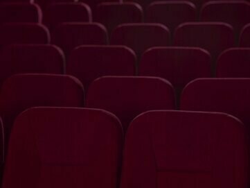 Entre a alta e a cultura popular, os clássicos continuam sendo reinventados e reinterpretados