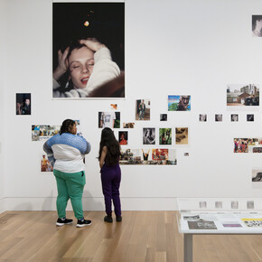 The 80s Photographing Britain, exhibition view. Courtesy of Tate Britain