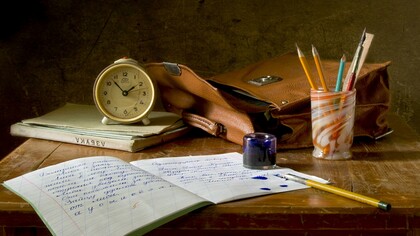 As obras em pauta tem o objetivo de diferenciar as classes sociais, ou seja, retratar as desigualdades sociais