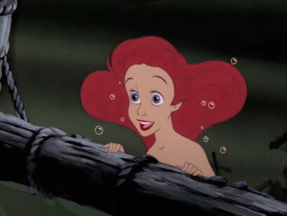 Acabaría por hacerse miembro de honor de Greenpeace en cuanto descubriera qué cosas ha estado coleccionando. No sé tú, pero yo no me atrevería a destruir sus ilusiones explicándole qué es cada cosa…. 