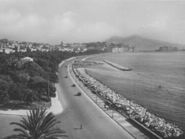 Napoli, Via Caracciolo in una foto d'epoca