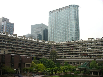 Barbican Center, arquitectos Chamberlin, Powell and Bon, Londres, UK, 1982 
