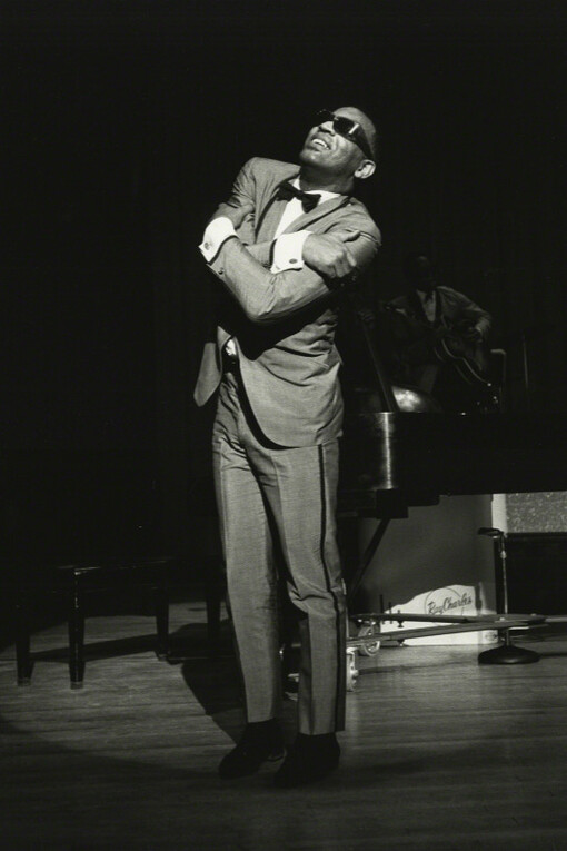 Steve Schapiro. Courtesy of Howard Greenberg Gallery