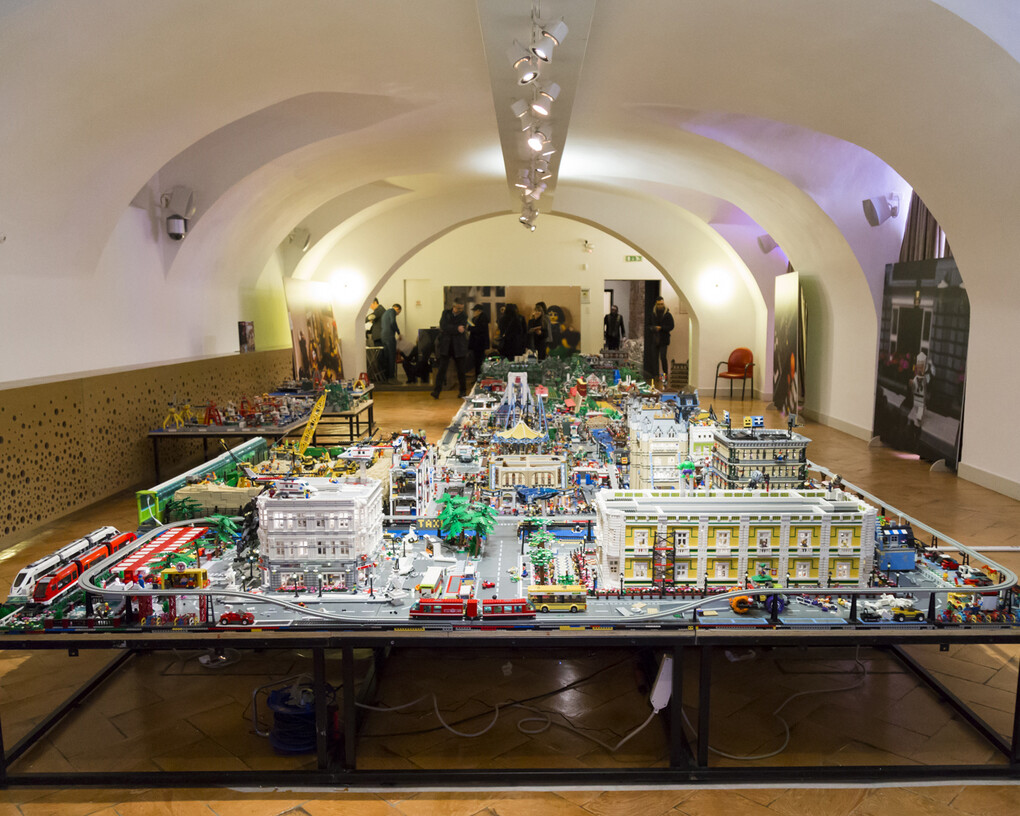 City Booming. Courtesy of Palazzo Giureconsulti 