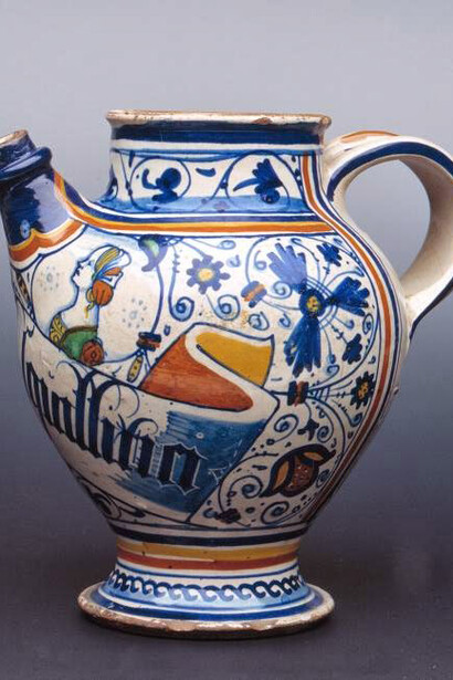 Céramique européenne. Courtesy of Musée du Cinquantenaire