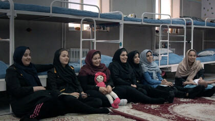 Sunless Shadows di Mehrdad Oskouei