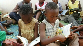 La biblioteca itinerante del Burkina Faso
