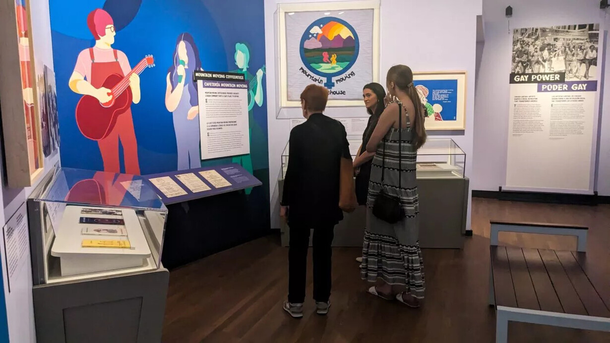 Various artists, Designing for change Chicago protest art of the 1960s–70s, exhibition view. Courtesy of the Chicago History Museum 