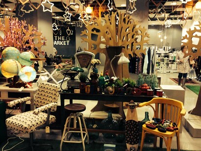 Tiendas pop-up. Nobiliario y complementos