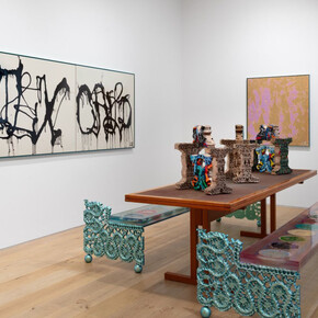 Ida Ekblad, Eat an eggplant, exhibition view. Courtesy of Galerie Max Hetzler