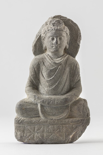 Open Storage of the Art of Asia. Courtesy of Národní galerie Praha