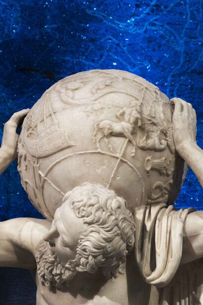 La estatua ciclópica, el Atlas Farnesio del Arqueológico de Nápoles, se confirma la estrella del contenido en la Sala Octogonal