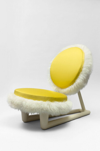 Jean Royère (1902-1981), Low chair, Ca 1950, Lacquered metal and upholstery, Created for the Salon des Artistes Décorateurs of 1939, Dimensions: 73,5 × L 100 × la 60 cm, Provenance : Madame Migeon