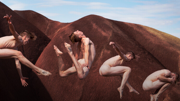 Rob Woodcox, Unlimited capabilities of the body. Courtesy of Erarta Museum
