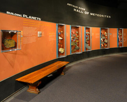Arthur Ross Hall of Meteorites, Exhibition view. Courtesy of American Museum of Natural History