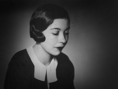 Ester Huneeus Salas de Claro, más conocida por su seudónimo Marcela Paz​, ​ fue una escritora chilena