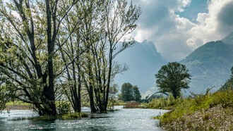 The widening of the flow