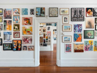 Various artists, Linden postcard show 2025, exhibition view. Courtesy of Linden New Art