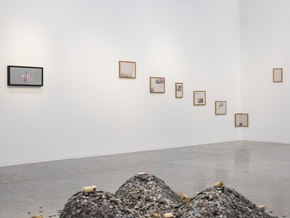 Various artists, All the lands from sunrise to sunset, exhibition view. Courtesy of Green Art Gallery