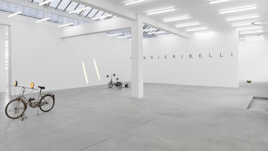 Gabriel Sierra, Pensieri belli, exhibition view. Courtesy of Galleria Franco Noero 