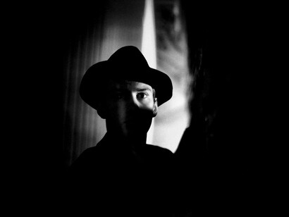 Literatura negra. El malo entre sombras