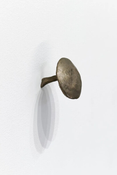 One wall, one work: Kiki Smith, exhibition view. Courtesy of Krakow Witkin Gallery