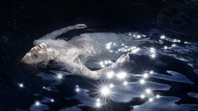 Elisabeth Caren, Ophelia No. 5, 3 of 6, 2014, C-Type Digital Print, Perspex mounted, 50.8 x 76.2 cm