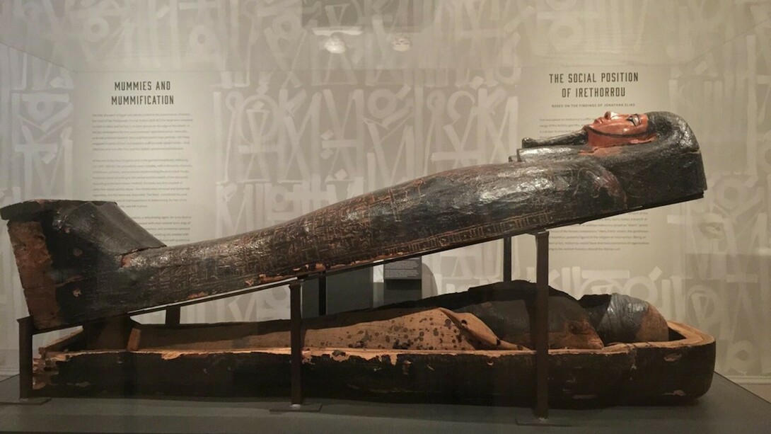Mummies and Medicine, Exhibition view. Courtesy of Legion of Honor