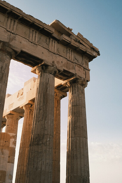 Despite the pandemic, Greece remains on the path of economic recovery