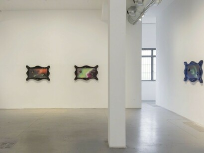 Chiara Dynys. Look Afar, exhibition view. Courtesy of M77 Gallery
