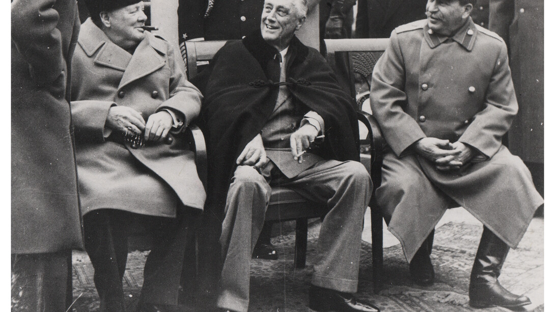 U.S. Army Signal Corps, “Winston Churchill Groups at Conference in Yalta”, February, 1945, siler gelatin print on glossy fibre paper, printed June 27, 1976, 16,5 (17,9) x 21,7 (23,3) cm