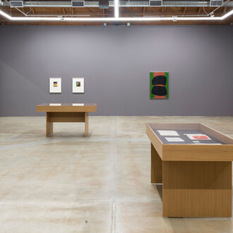 Alan Lynch, Infinitely on the surfaces of this teardrop world, exhibition view. Courtesy of Château Shatto Gallery