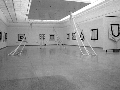 Eugenio Espinoza, Installation view, Espinoza, Museo de Bellas Artes, Caracas, 1972, Image courtesy the artist