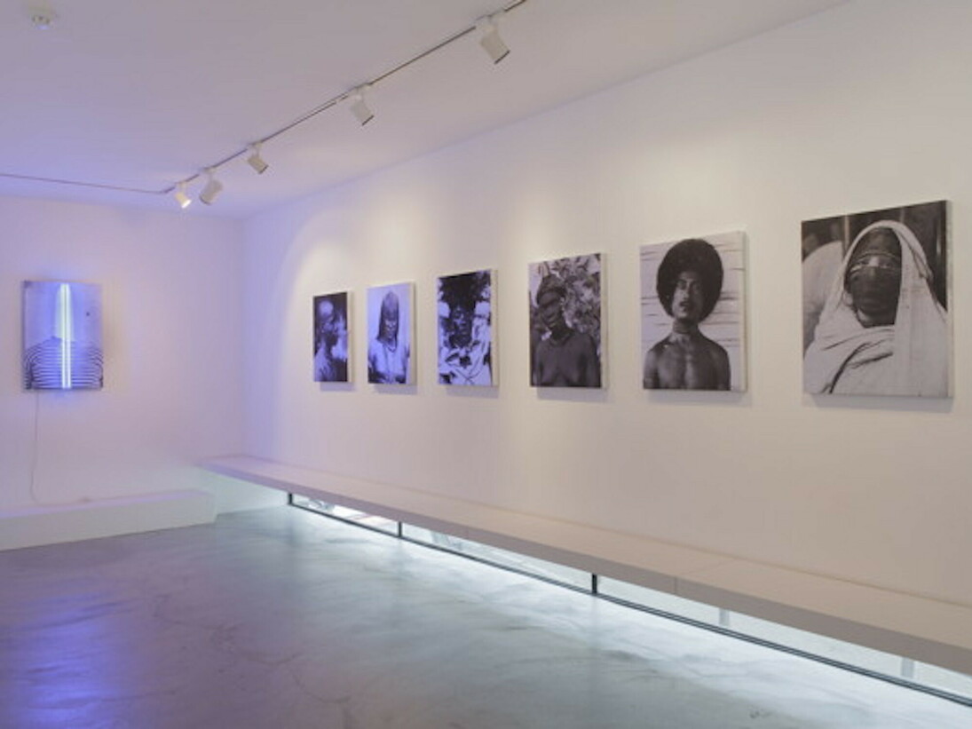Brook Andrew, Exhibition view. Courtesy of galerie Nathalie Obadia