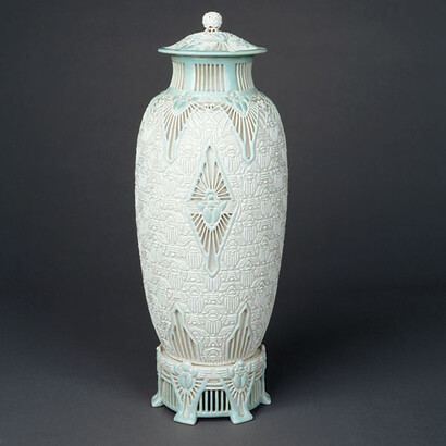 Ceramics. Courtesy of Everson Museum of Art